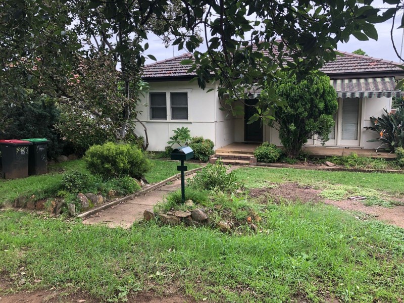 14 Rodgers Street, Kingswood NSW 2747