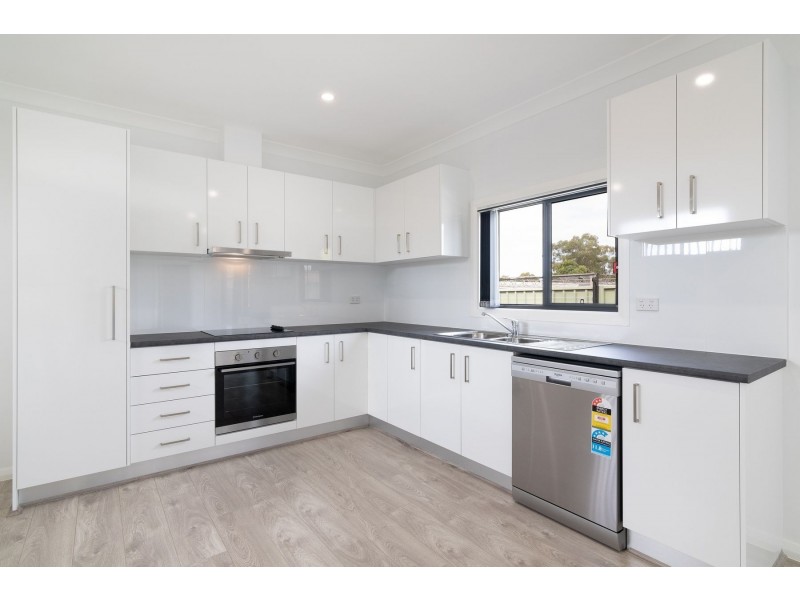 28A Windermere Avenue, Cambridge Park NSW 2747
