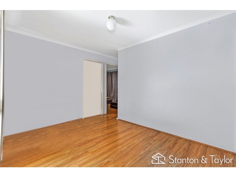 11/33 Woodview Road, Oxley Park NSW 2760