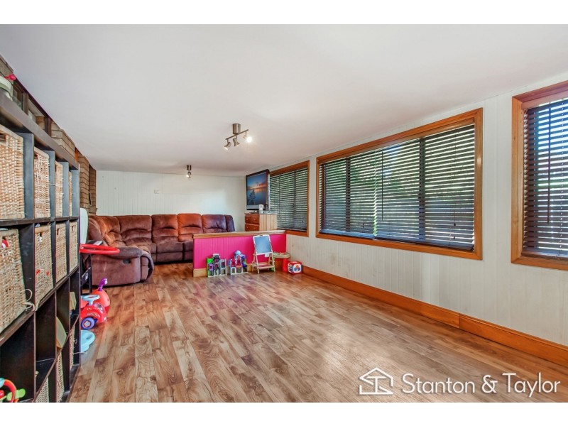 60 Coreen Avenue, Penrith NSW 2750