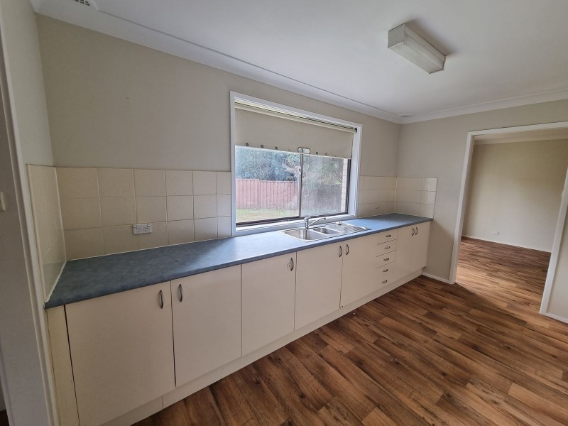 305 Great Western Highway, Emu Plains NSW 2750