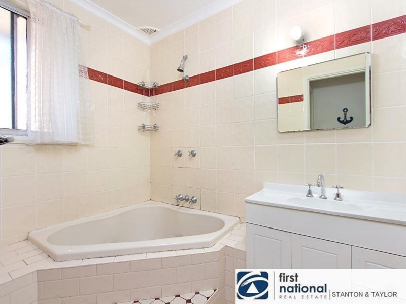 3 Karen Court, Cranebrook NSW 2749