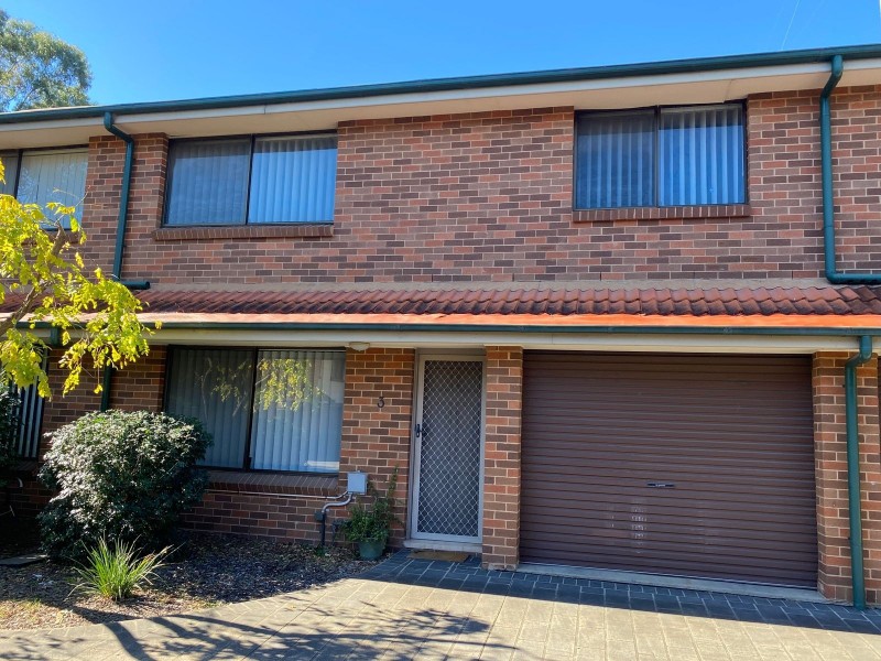 3/42 Mulgoa Road, Penrith NSW 2750