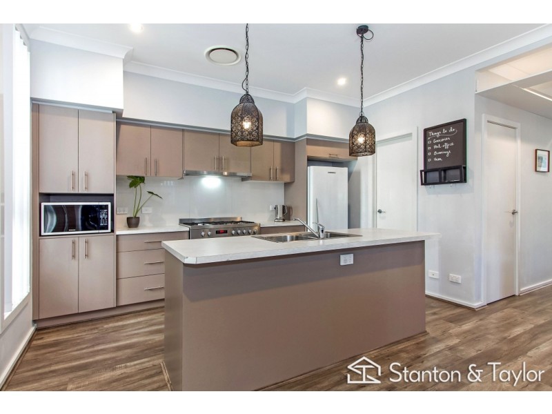 59 & 59A Empire Circuit, Penrith NSW 2750