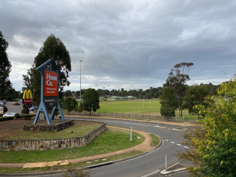 2/84 Woodlands Drive, Glenmore Park NSW 2745