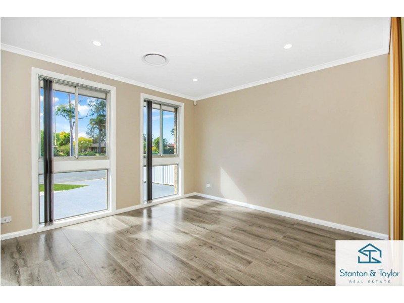 87 Willoring Crescent, Jamisontown NSW 2750