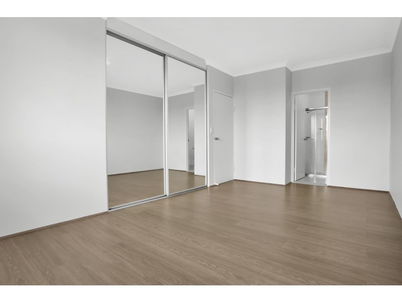 23/13-17 Regentville Road, Jamisontown NSW 2750