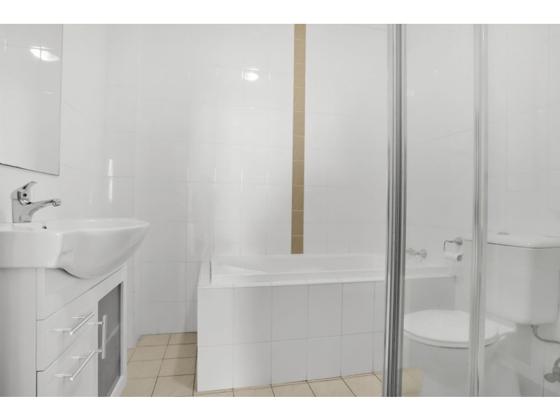 23/13-17 Regentville Road, Jamisontown NSW 2750