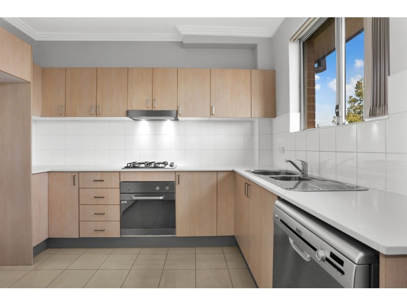 23/13-17 Regentville Road, Jamisontown NSW 2750