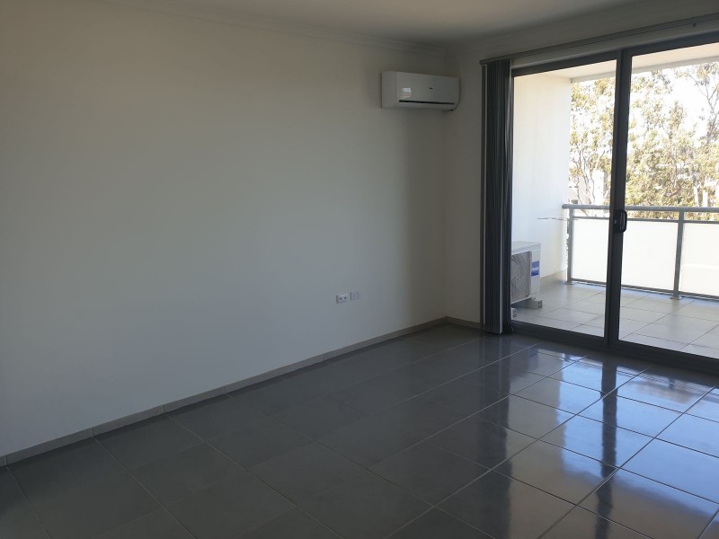 50/4 Colless Street, Penrith NSW 2750