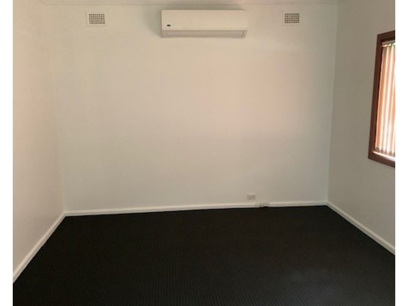 16 First Street, Kingswood NSW 2747