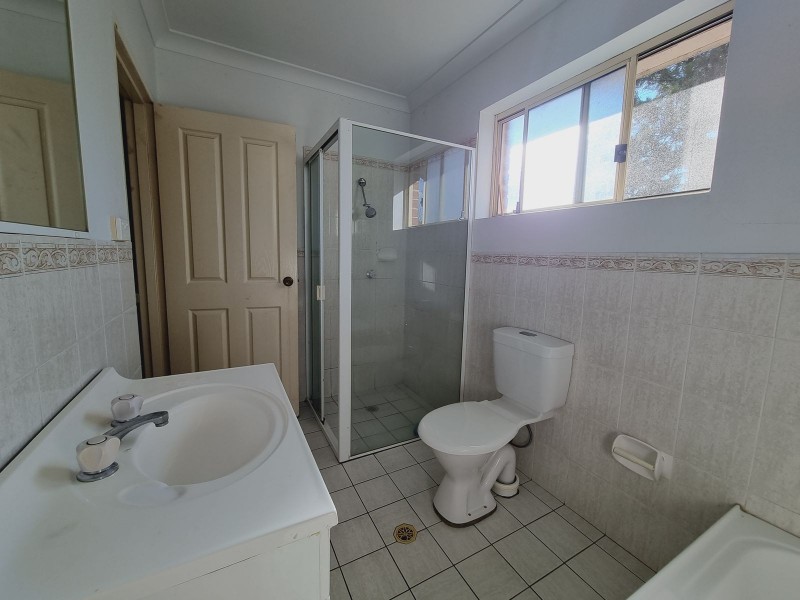 2/10 Dent Street, Penrith NSW 2750