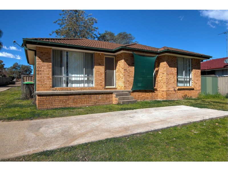 69 Newham Drive, Cambridge Gardens NSW 2747