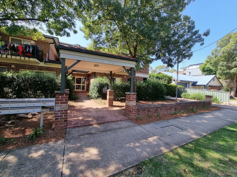 8/10-12 Dent Street, Penrith NSW 2750