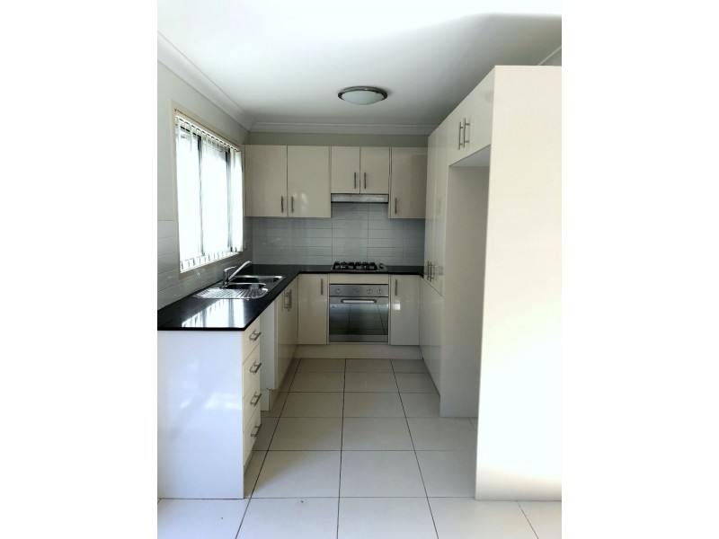 5/32 Luttrell Street, Glenmore Park NSW 2745