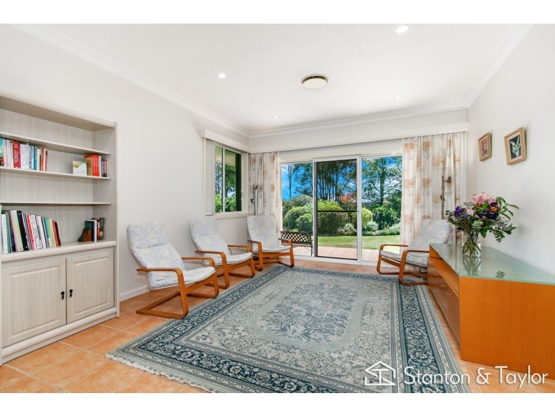 33 Garswood Road, Glenmore Park NSW 2745