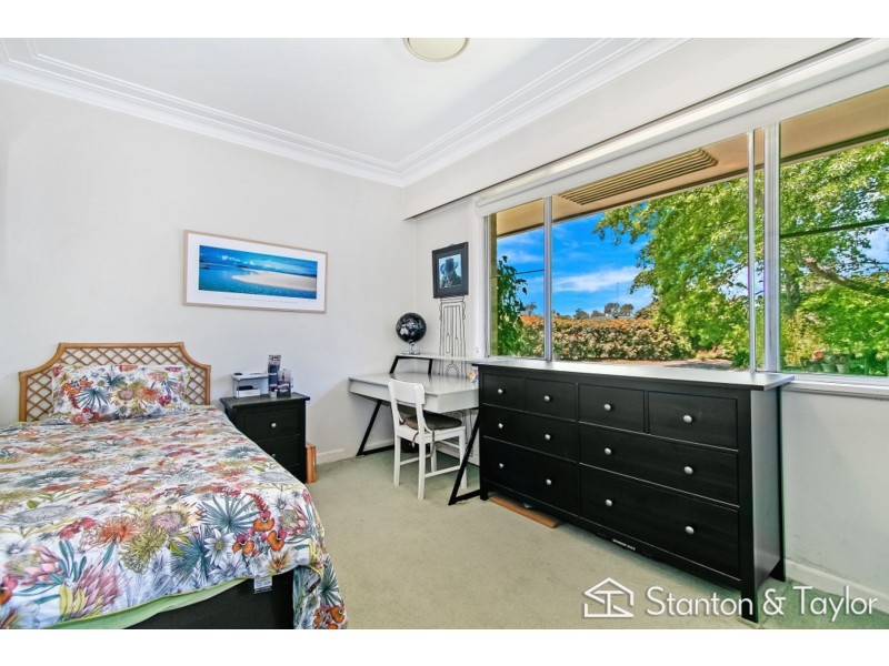 33 Garswood Road, Glenmore Park NSW 2745