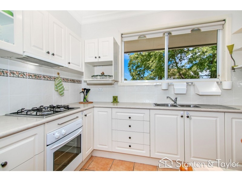 33 Garswood Road, Glenmore Park NSW 2745