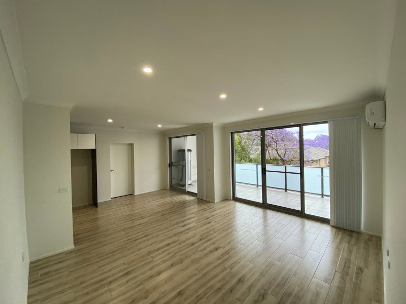 8/108 Lethbridge Street, Penrith NSW 2750