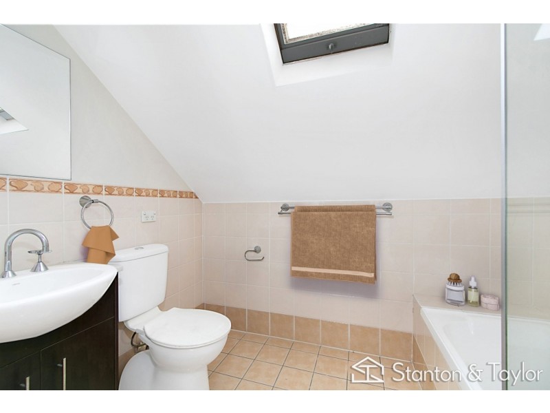 2/19-21 Jamison Road, Kingswood NSW 2747