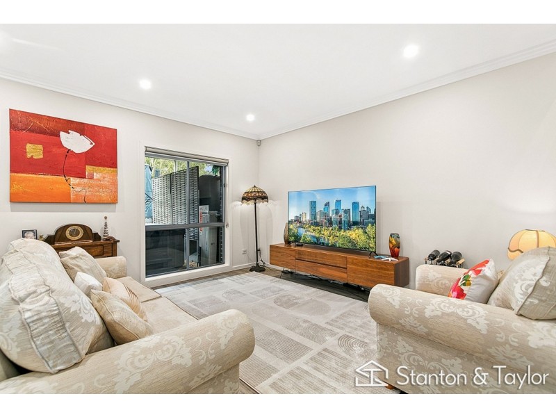 19 Firetail Circuit, Cranebrook NSW 2749