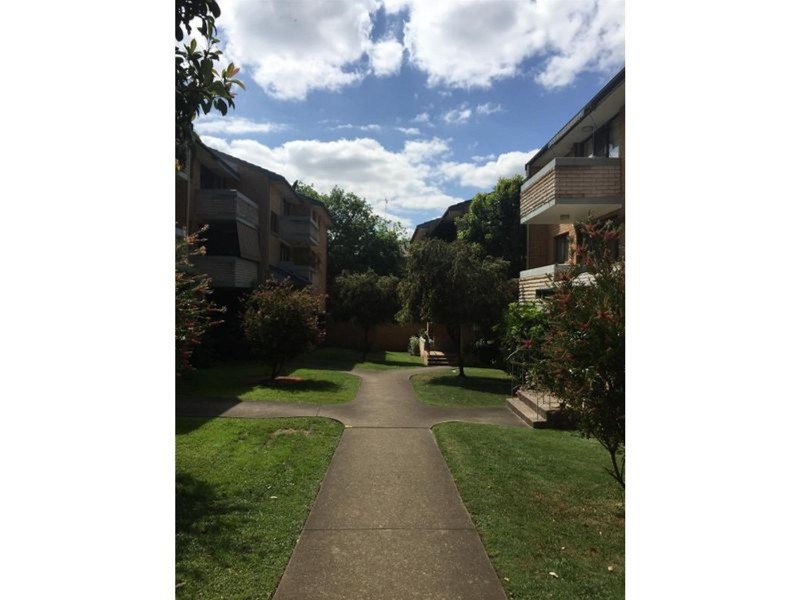 8/30 Haynes Street, Penrith NSW 2750