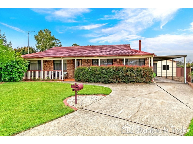 5 Colling Avenue, Werrington County NSW 2747