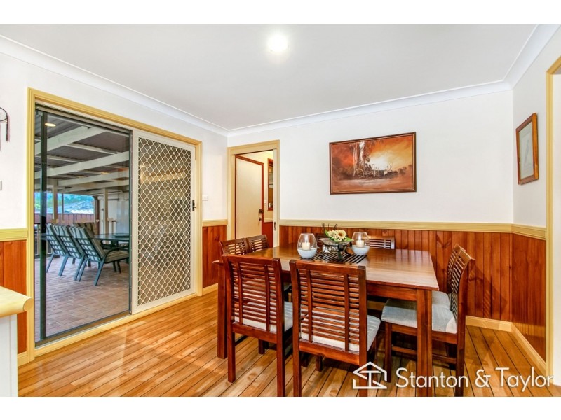 5 Colling Avenue, Werrington County NSW 2747