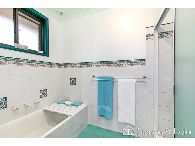 5 Colling Avenue, Werrington County NSW 2747