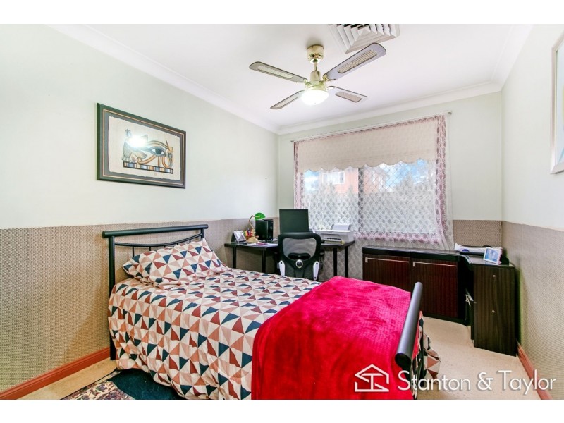 5 Colling Avenue, Werrington County NSW 2747