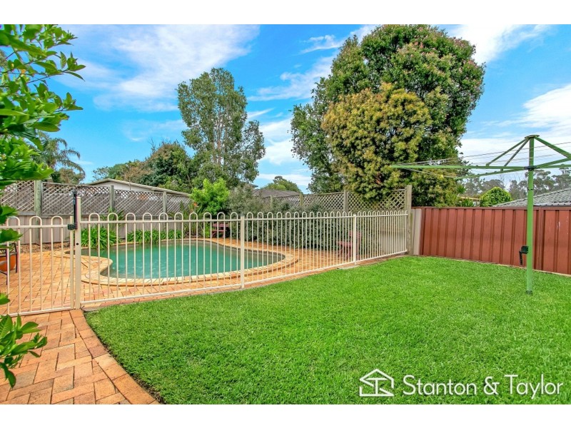 5 Colling Avenue, Werrington County NSW 2747