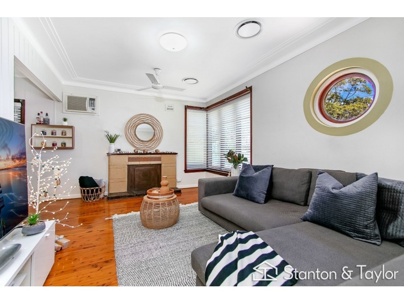 6 Hornseywood Avenue, Penrith NSW 2750