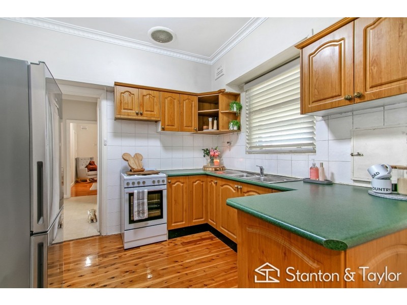 6 Hornseywood Avenue, Penrith NSW 2750