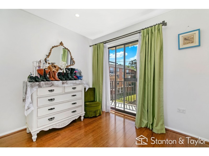 2/191 Derby Street, Penrith NSW 2750