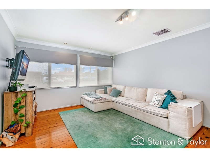 18 Tania Avenue, South Penrith NSW 2750