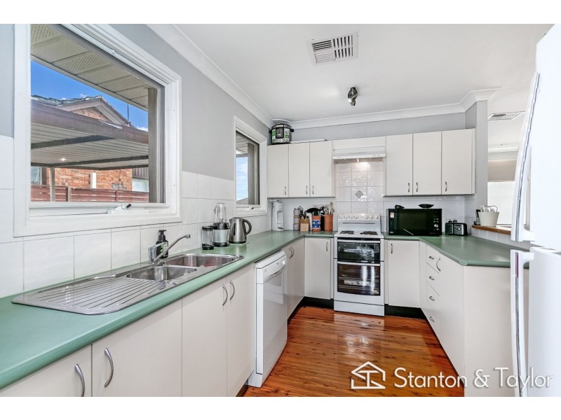 18 Tania Avenue, South Penrith NSW 2750