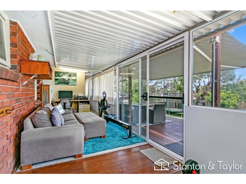 18 Tania Avenue, South Penrith NSW 2750