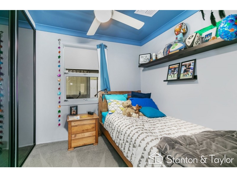 18 Tania Avenue, South Penrith NSW 2750