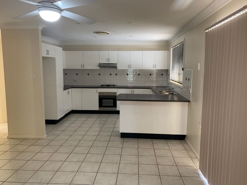 17 Bindee Close, Glenmore Park NSW 2745