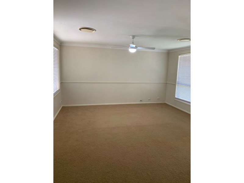 17 Bindee Close, Glenmore Park NSW 2745