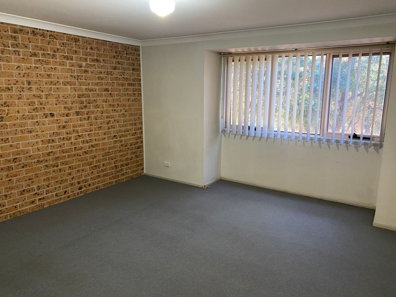 8/112 Lethbridge Street, Penrith NSW 2750