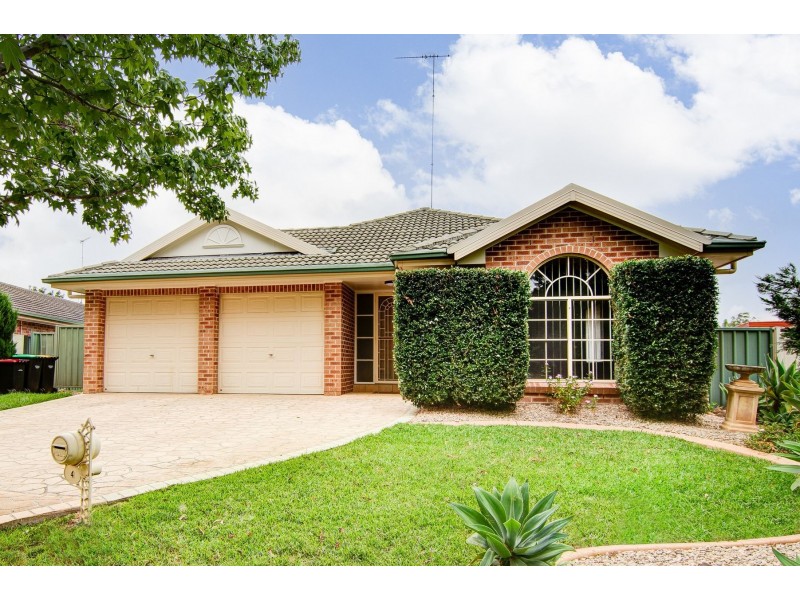 4 Hillside Circuit, Cranebrook NSW 2749