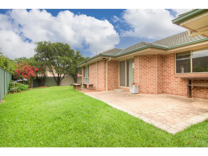 4 Hillside Circuit, Cranebrook NSW 2749