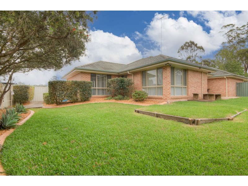 4 Hillside Circuit, Cranebrook NSW 2749