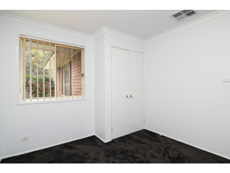 4 Hillside Circuit, Cranebrook NSW 2749