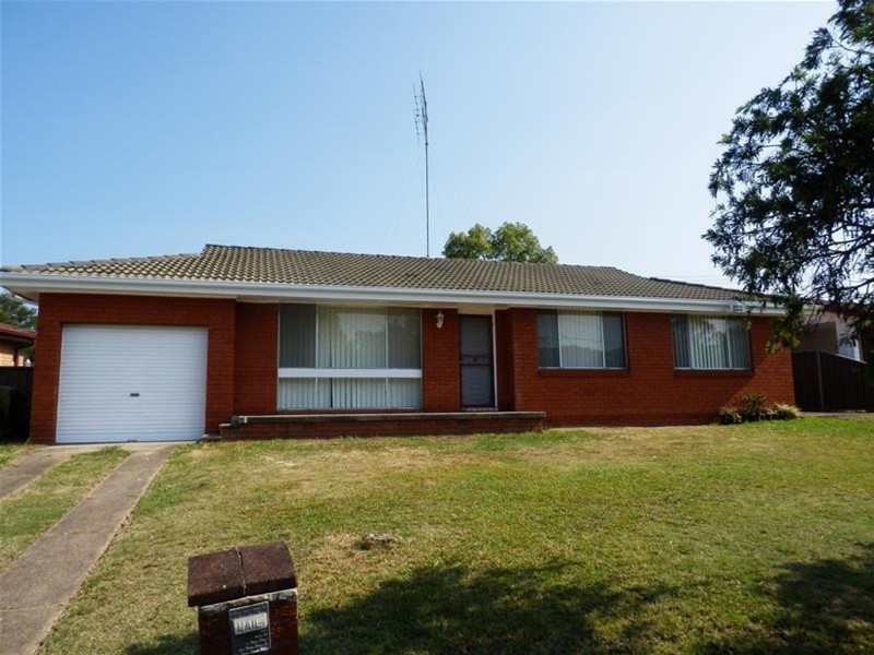 4 Gamenya Avenue, South Penrith NSW 2750