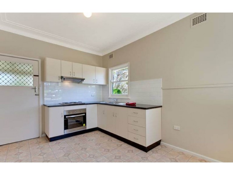 36 Cooper Street, Penrith NSW 2750
