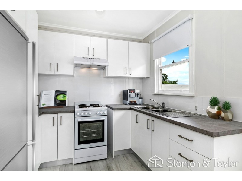 68 Penrose Crescent, South Penrith NSW 2750