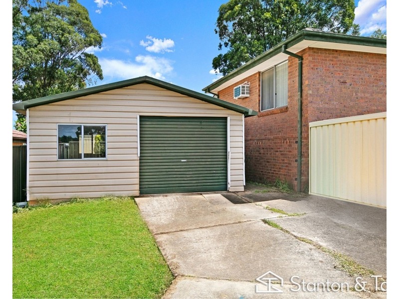 17 & 17A Moxham Street, Cranebrook NSW 2749