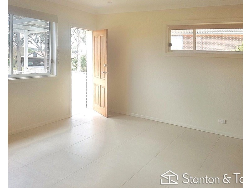 17 & 17A Moxham Street, Cranebrook NSW 2749